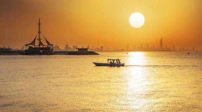 54 de grade in kuweit 14 luni de recorduri consecutive