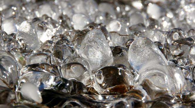 cum sa folosesti cuburile de gheata pentru a fi mai frumoasa