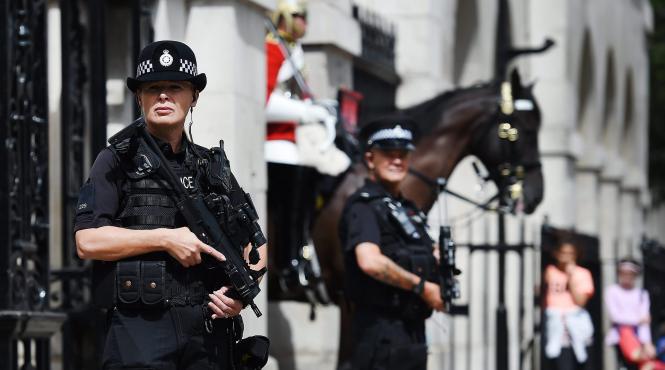 carcera fara explicatii in centrele de imigranti din uk