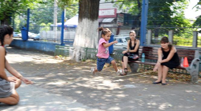locul unde viata unor copii saraci incepe sa prinda culoare