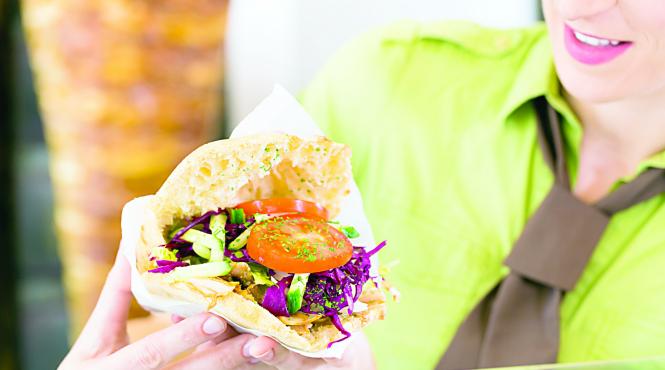 nu lasa toxi infectia alimentara sa iti strice vacanta