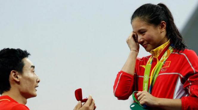 inedit la olimpiada sarituri in apa chinezoaica he zi medalie de argint si cerere in casatorie