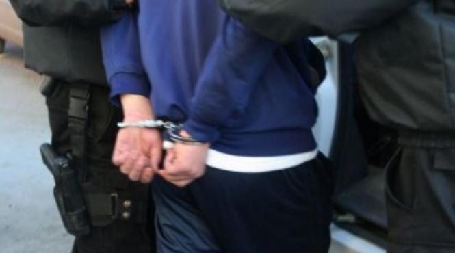 barbat de 64 de ani retinut de diicot pentru pornografie infantila si corupere de minori