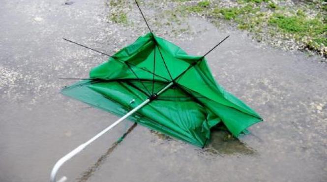 avertizare meteo cod galben de furtuni in ialomita calarasi constanta si tulcea