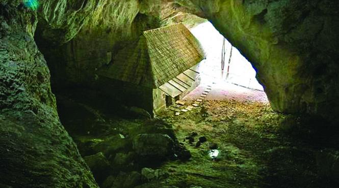 costesti bisericutele din pestera