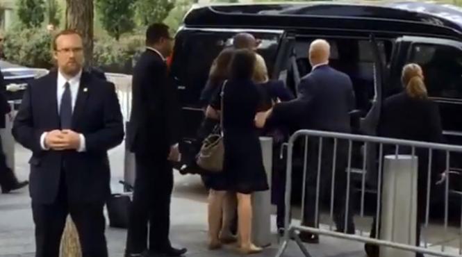 video hillary clinton tarata de garzile de corp pana la masina