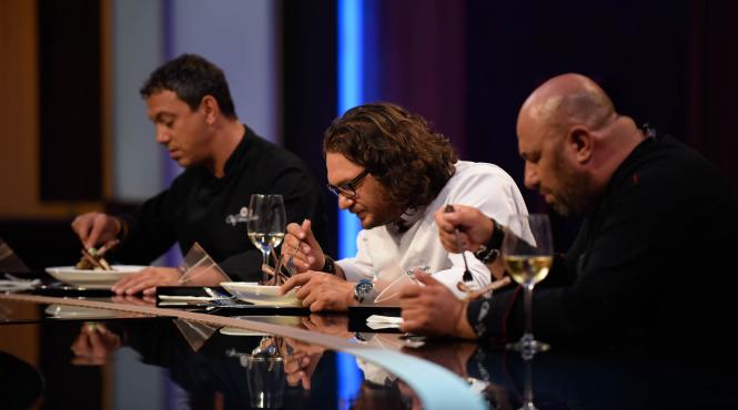 chefi la cutite a fost lider de audienta pe toate categoriile de public aproape 2 milioane de romani au urmarit emisiunea