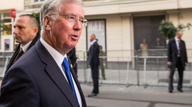 marea britanie se opune armatei europene