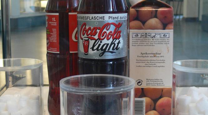 bauturile light si sucurile ar putea duce la obezitate abdominala