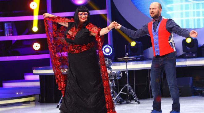 te cunosc de undeva ozana barabancea beneficiaza de o sedinta de masaj iar aurelian temisan incearca un numar de acrobatie