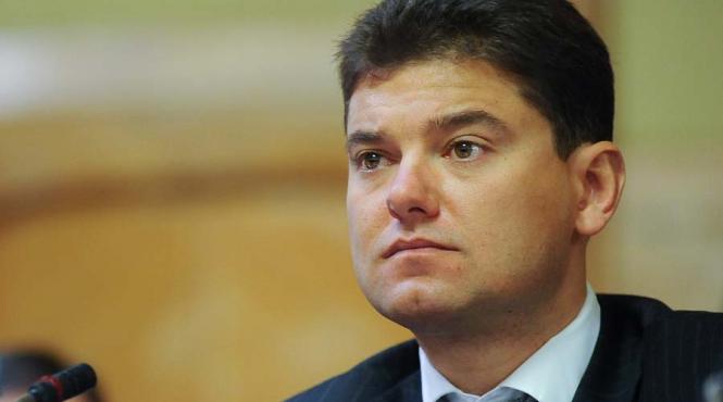 cristian boureanu urmarit penal pentru ca si a briscat fiica