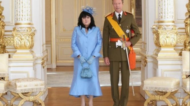 o fotografie a ambasadoarei bulgariei in luxemburg starneste ilaritate