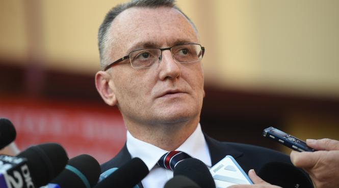 sorin cimpeanu avem o scadere dramatica a numarului de studenti practic o injumatatire in ultimii ani