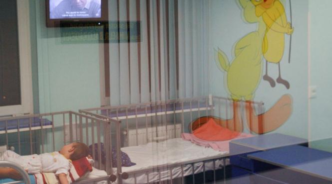 vaslui copii transportati la spital dupa ce tatal a fost evacuat din locuinta in care statea cu chirie