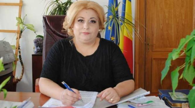 un fost primar al slatinei si sotul fostei judecatoare carmen marinescu inculpati pentru coruptie