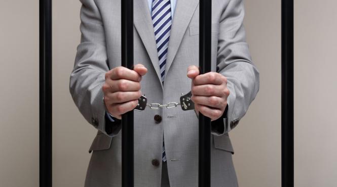 inchisoare pentru avocatii care nu si denunta clientii