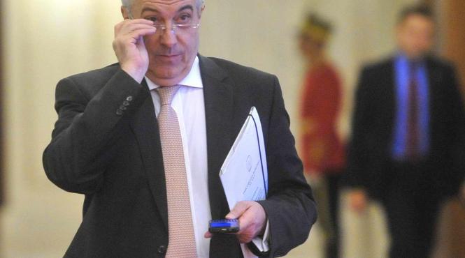 tariceanu vad din partea unor oficiali ai statului roman o rezerva in a discuta despre unirea cu basarabia