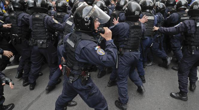 ministrul de interne cere cercetarea prealabila disciplinara a jandarmilor in cazul marsului de sambata