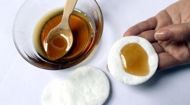 frumusete de pe vremea bunicii mierea de albine ingredientul minune pentru frumusete