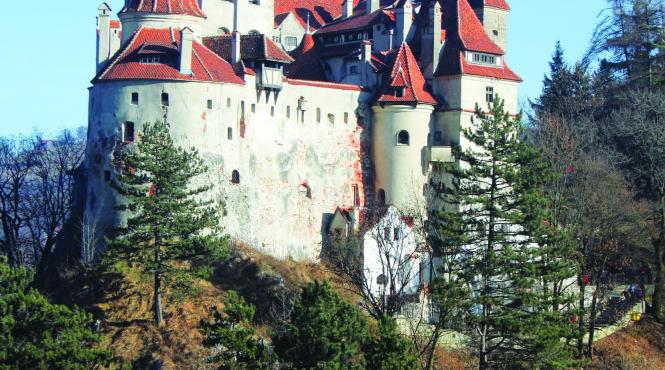 culoarul rucar bran drumul intesat de povestioare istorice si peisaje bogate