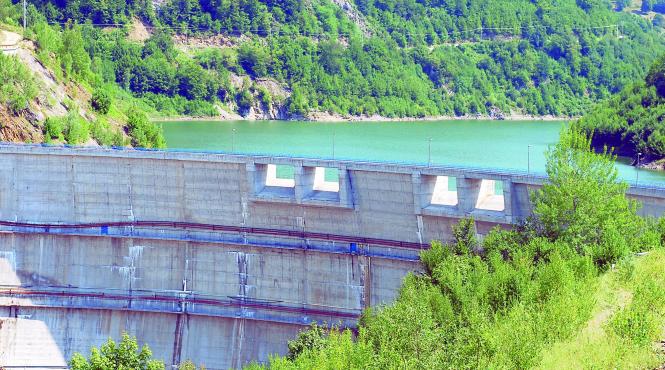 companiile energetice aterizeaza fortat pe bursa