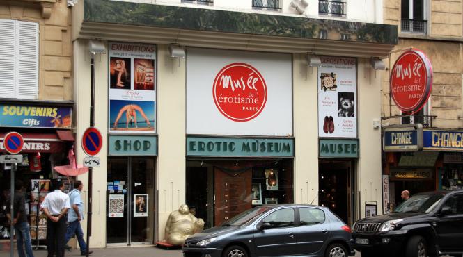 parisul isi pierde muzeul erotismului colectiile sale vor fi vandute la licitatie