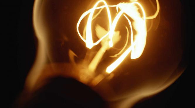 romanii electrocutati de pretul kwh din facturi