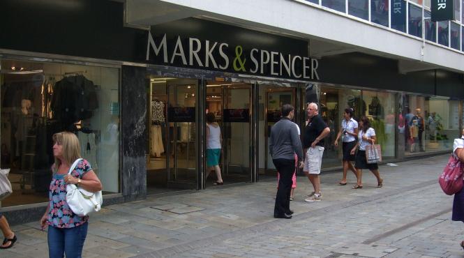 marks spencer intentioneaza sa inchida magazinele din romania