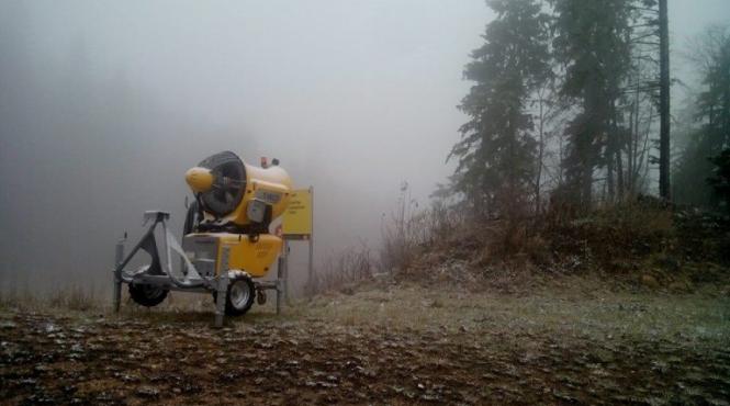 webcam live postavarul si bradul in poiana brasov au fost testate tunurile de zapada