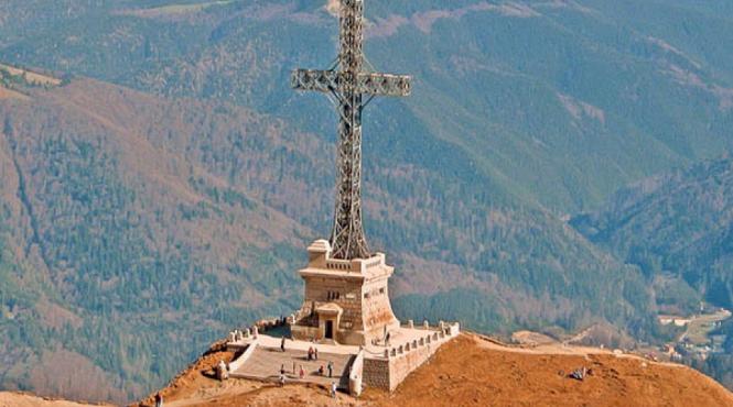 video crucea caraiman monumentul istoric impunator de pe culmile carpatilor