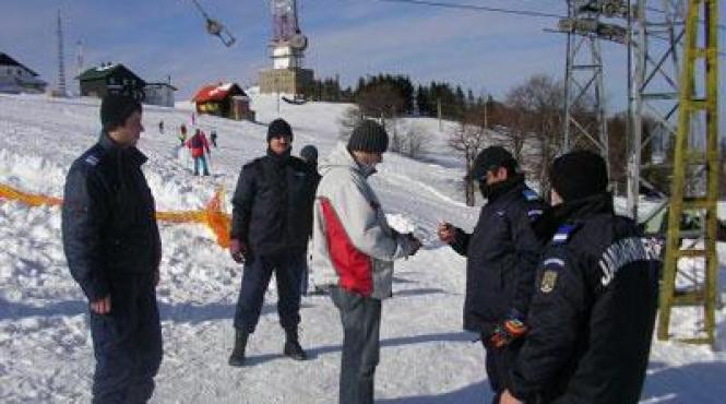 cadavrul unui barbat descoperit in masivul fiagaras