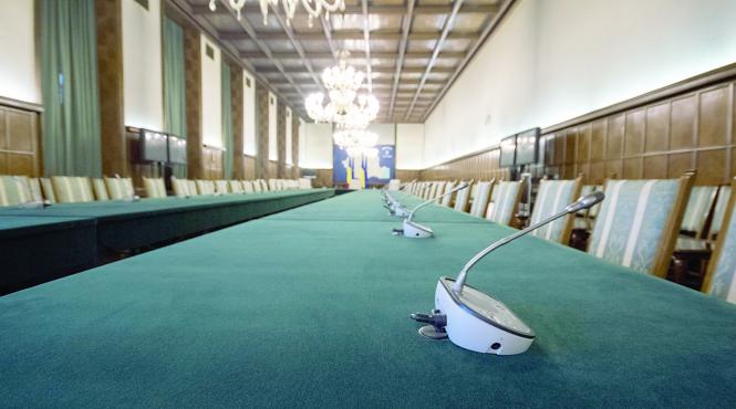 campionii modificarii legilor