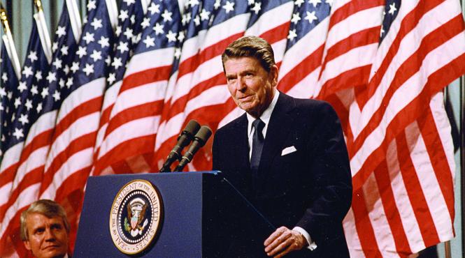 donald trump reactiveaza razboiul stelelor