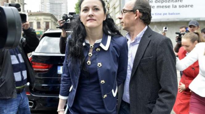 alina bica fosta sefa a diicot se va confrunta cu denuntatorul ei