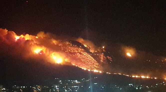 incendiul devastator din israel contina sa se extinda