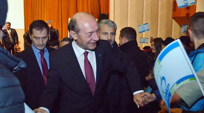 traian basescu pmp singurul obiectiv de tara corect este unirea cu republica moldova