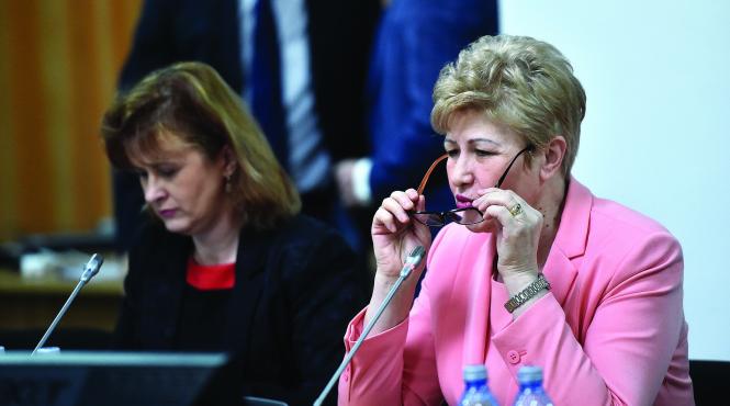 republica procurorilor ataca legea avocatilor