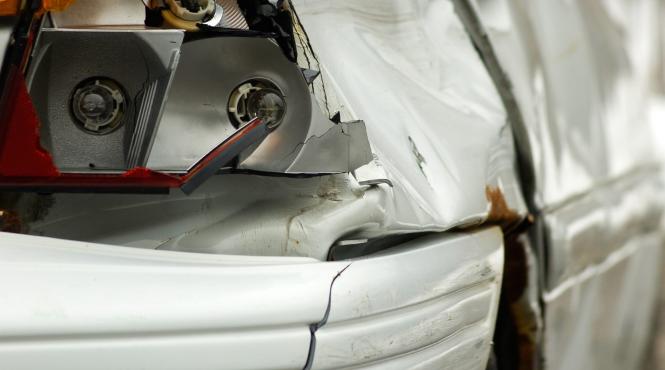 asirom joaca dupa propriile reguli