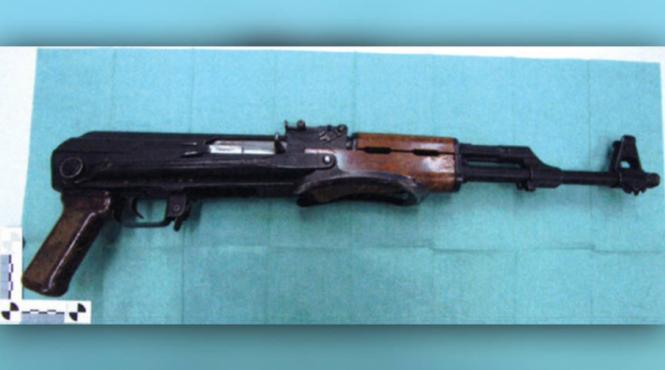 atentat dejucat in olanda politia a arestat un simpatizant isis inarmat cu un kalashnikov