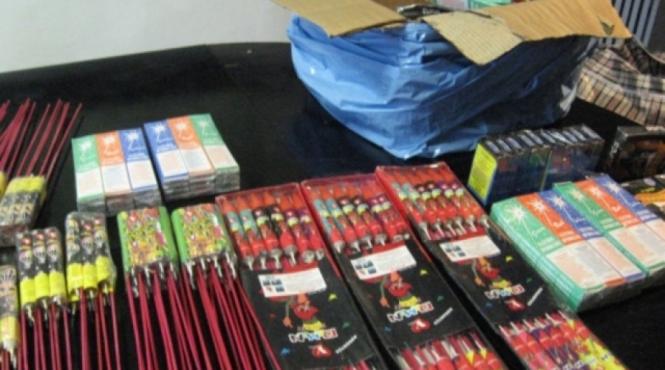 ipj prahova politistii au gasit 200 kg de materiale pirotehnice intr o locuinta din baicoi