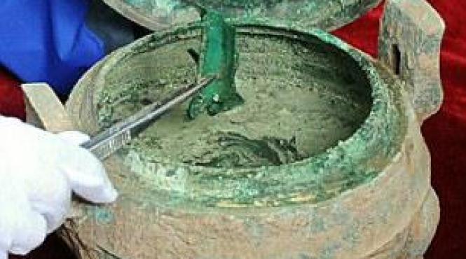 arheologii chinezi au gasit un vas cu resturi de supa de acum 2 000 de ani