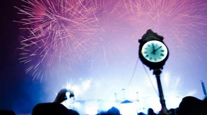 mesaje de anul nou 2017 sms uri urari si mesaje pentru sefi prieteni parinti sau persoana iubita