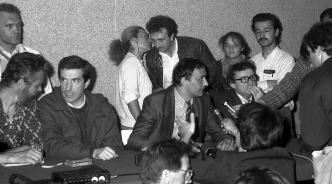 invitatie la traseism tariceanu vrea sa rupa a treia oara in istorie pnl