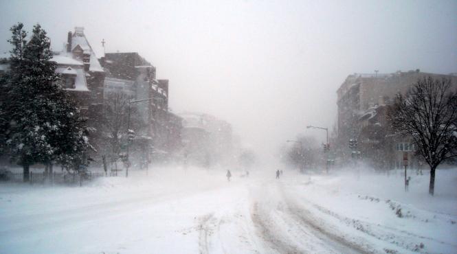 romica jurca anm ninsorile incep luni noaptea spre marti si vor fi prezente inclusiv miercuri in regiunile sudice sud estice si in capitala