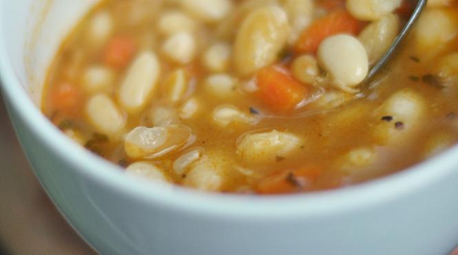 reteta zilei supa italieneasca cu fasole