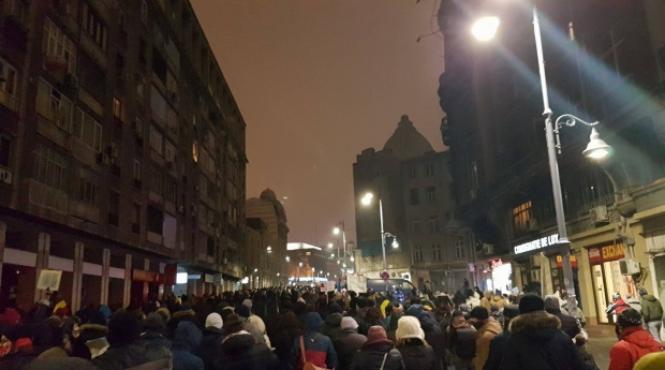 ce spune presa internationala despre protestele din romania zeci de mii de persoane au participat la manifestatiile din intreaga tara