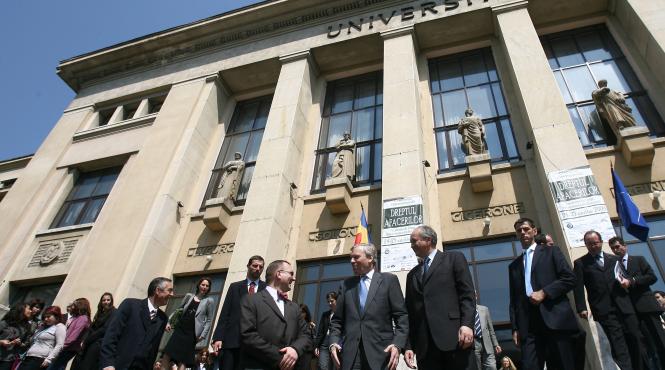 apel al mai multor profesori universitari catre institutiile statului