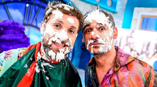 neatza cu razvan si dani bataie cu frisca intre vedete in editia aniversara de azi