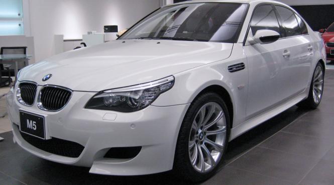 aproximativ 230 de mii de masini bmw sunt rechemate in service