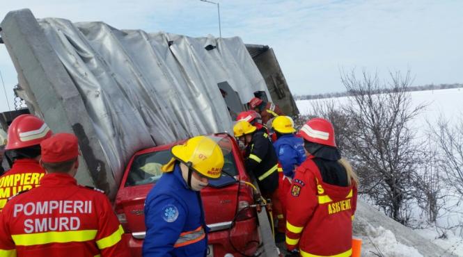 prahova trafic reluat pe dn 1 centura de vest a ploiestiului dupa trei ore de blocaj